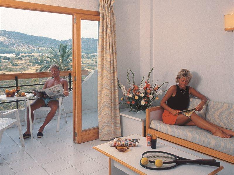 Bh Mallorca Apartments Magaluf  Bilik gambar