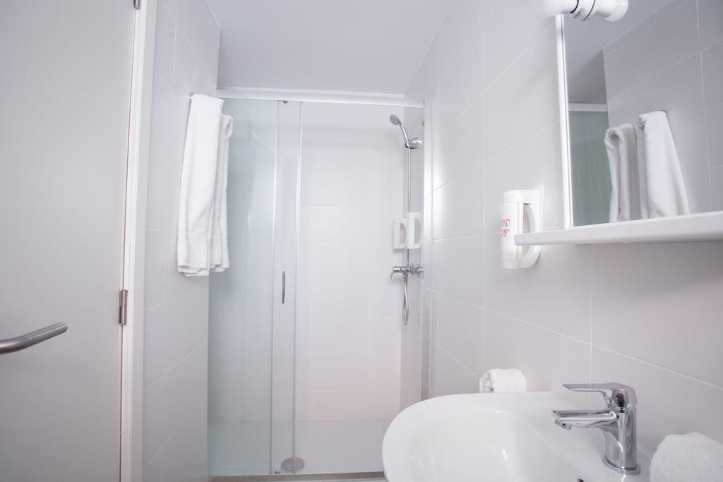 Bh Mallorca Apartments Magaluf  Luaran gambar