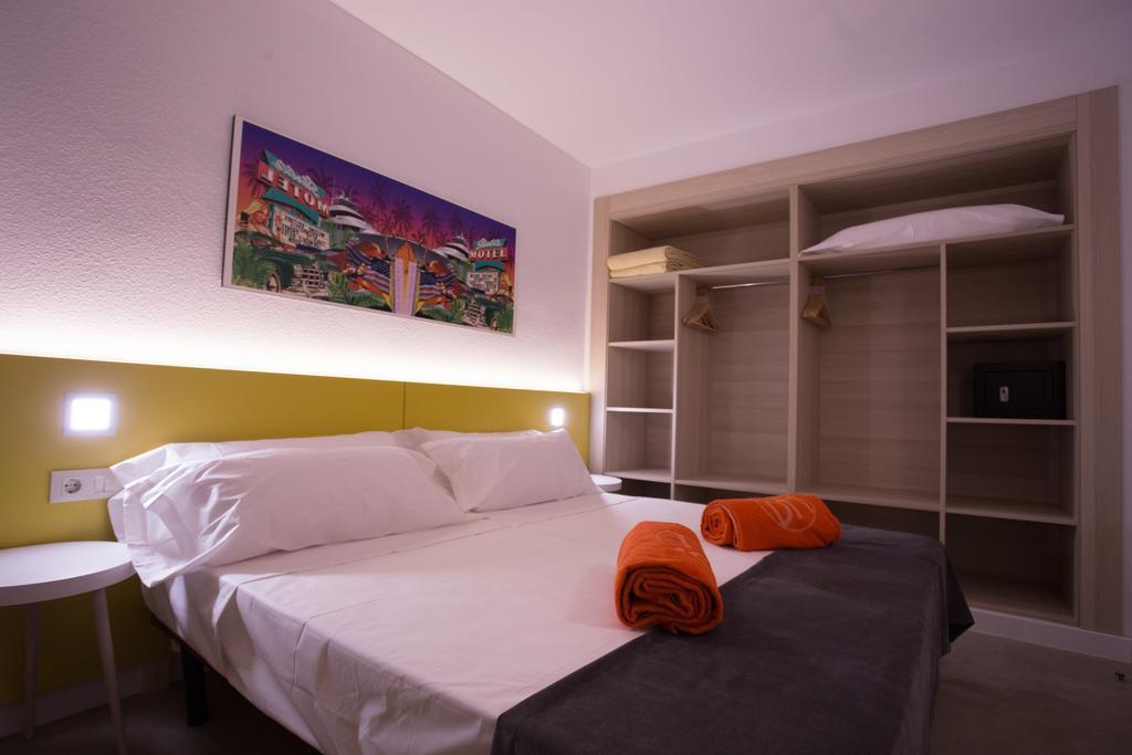 Bh Mallorca Apartments Magaluf  Luaran gambar
