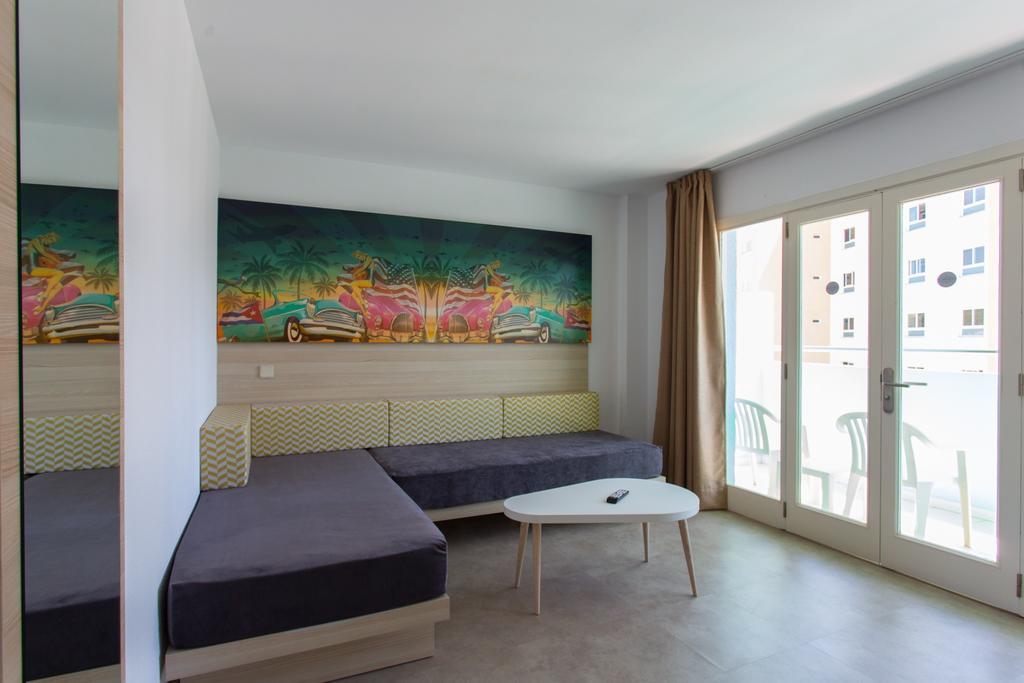 Bh Mallorca Apartments Magaluf  Luaran gambar
